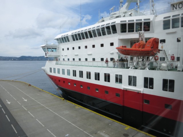 Hurtigruten_2015-06-28_14-47-2